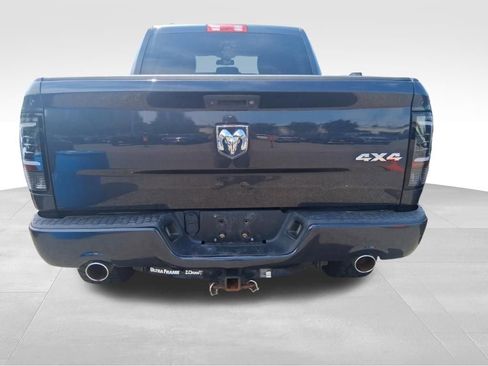 Used 2015 RAM 1500 Express AWD/4WD image 8
