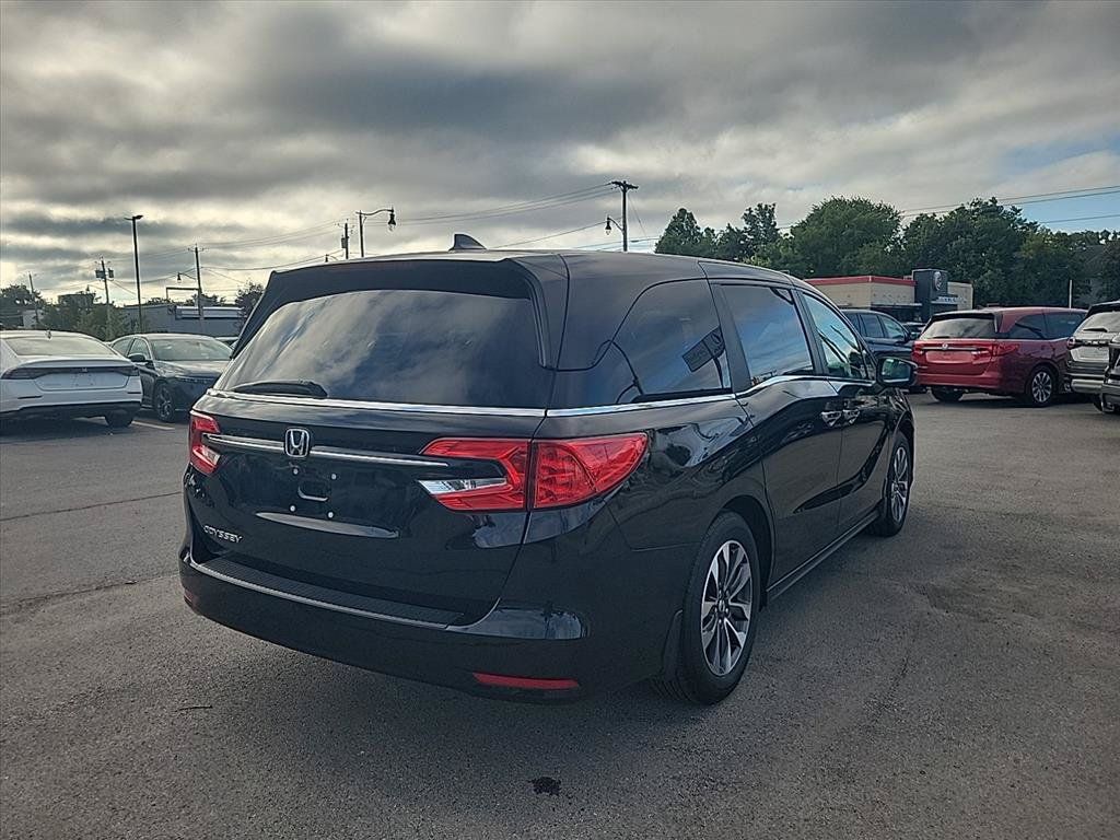 Used 2023 Honda Odyssey EX-L image 5