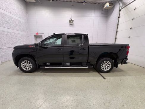 Used 2022 Chevrolet Silverado 1500 RST w/ Z71 Off-Road Package image 8