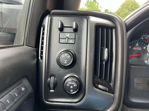 Used 2015 Chevrolet Silverado 2500 LTZ w/ LTZ Plus Package AWD/4WD image 36