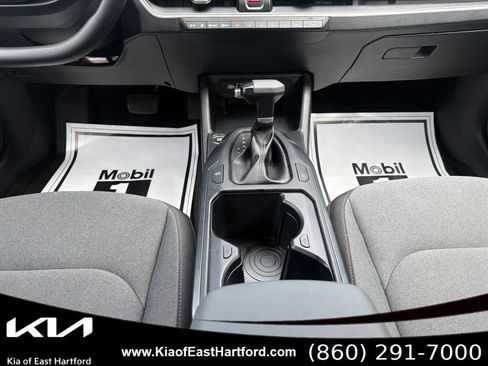 Certified 2025 Kia K4 FWD image 26