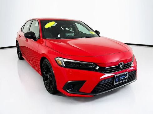 Used 2024 Honda Civic Sport image 11