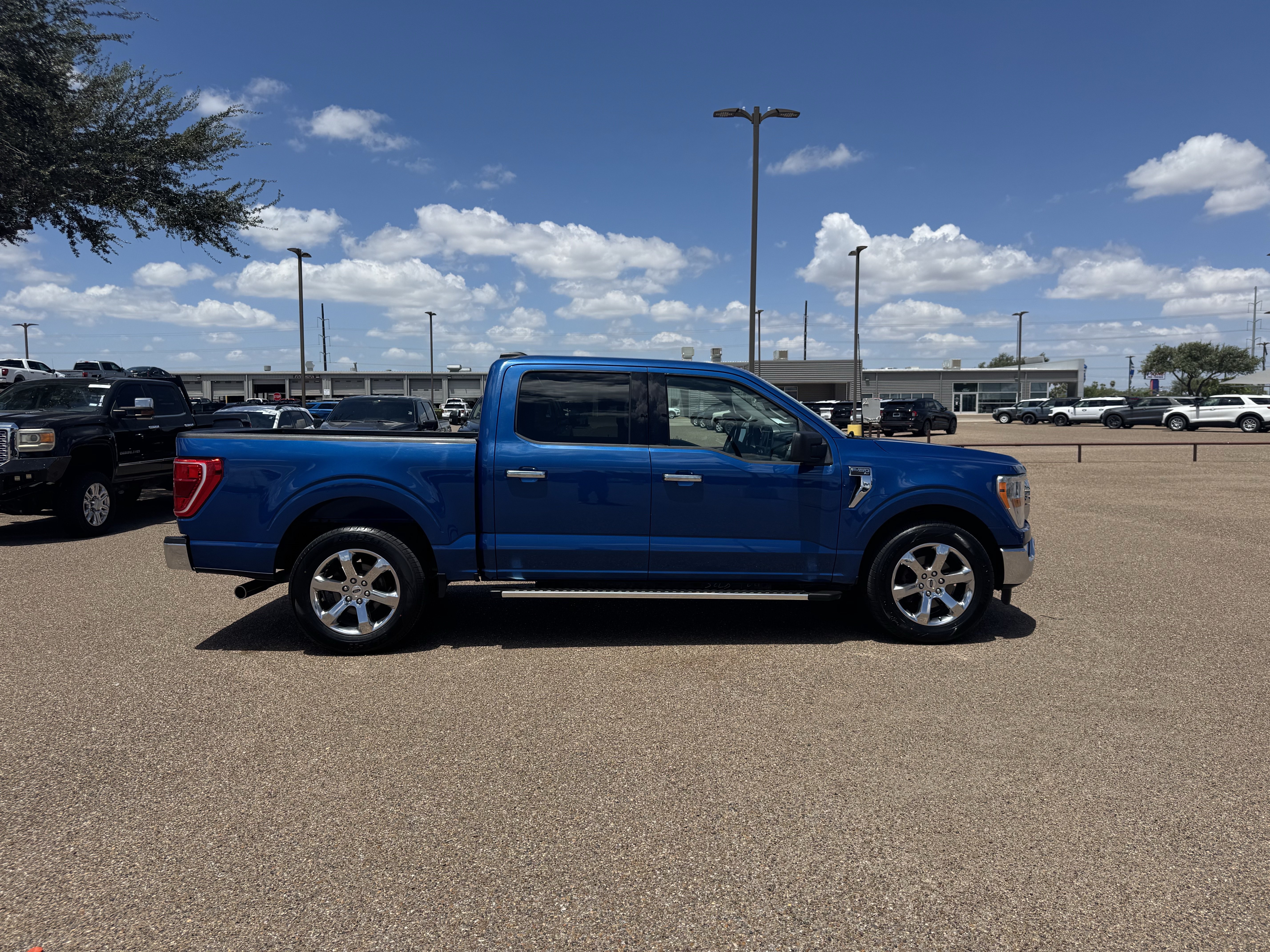 Used 2023 Ford F150 XLT w/ Equipment Group 301A Mid RWD image 4