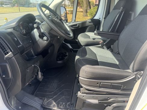 Used 2020 RAM ProMaster 1500 FWD image 10