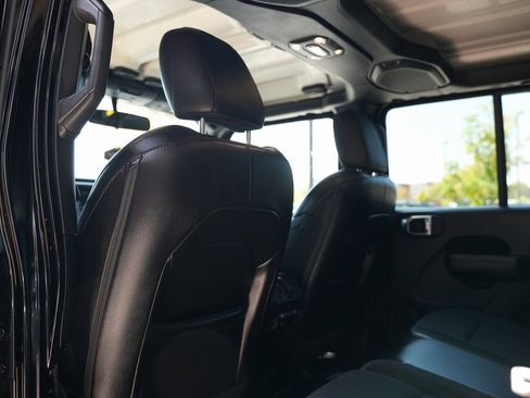 Used 2021 Jeep Wrangler Unlimited Sport image 28