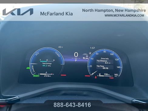 Used 2025 Toyota Camry Hybrid image 16