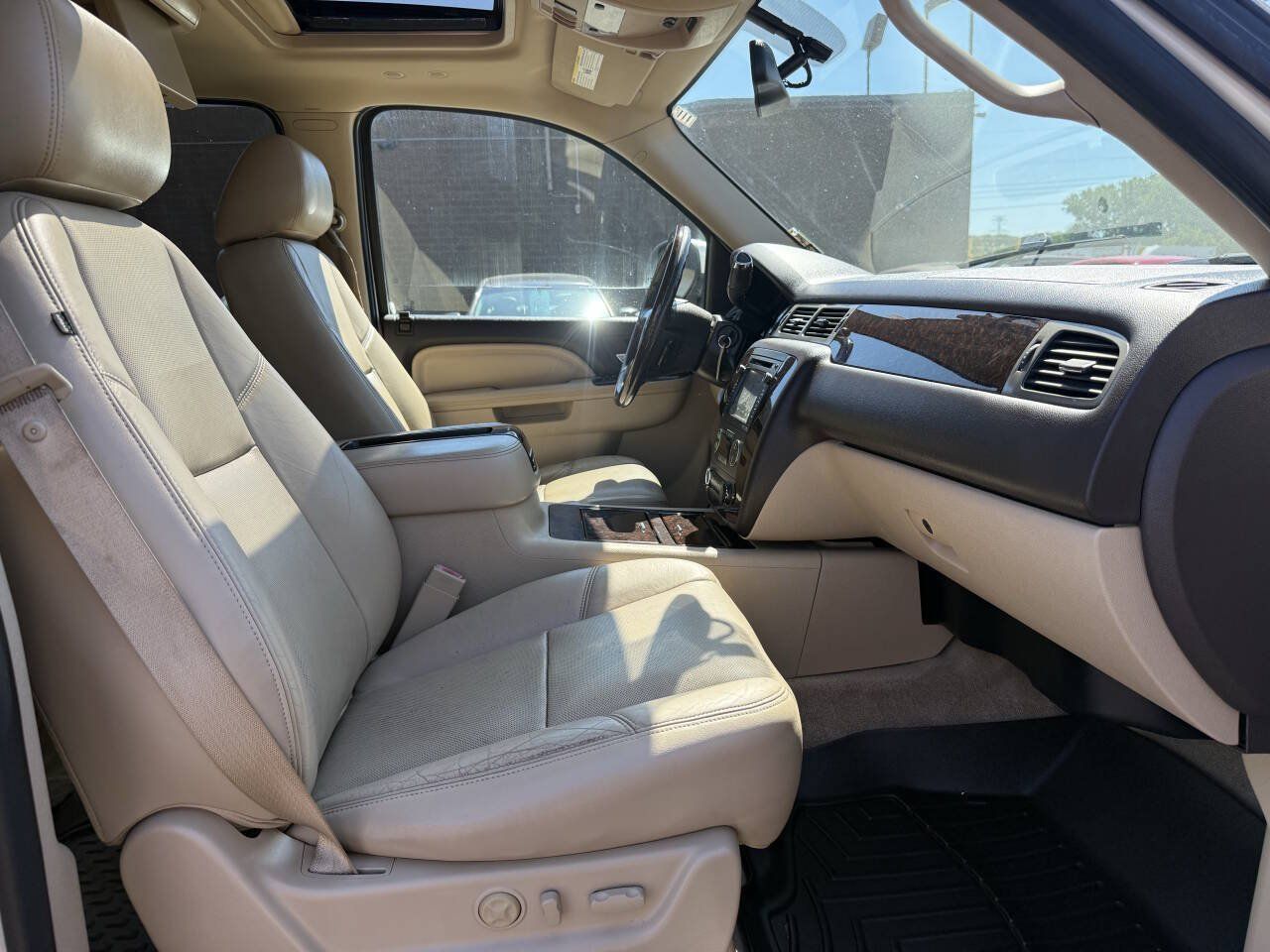 Used 2012 GMC Yukon Denali AWD/4WD image 20