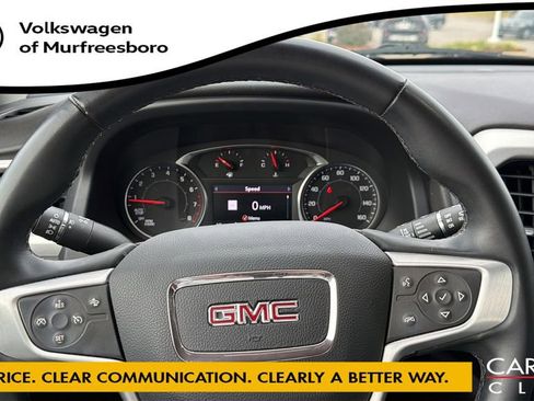 Used 2023 GMC Acadia SLT image 16