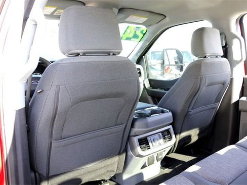 Used 2024 Ford F250 XLT w/ FX4 Off-Road Package image 23