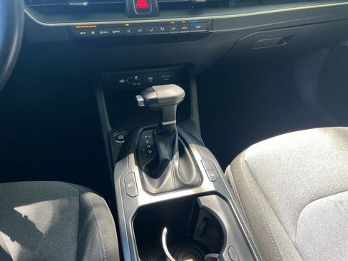 Used 2025 Kia K4 FWD image 40