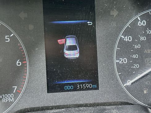 Used 2025 Toyota Corolla Hybrid Sedan FWD image 18