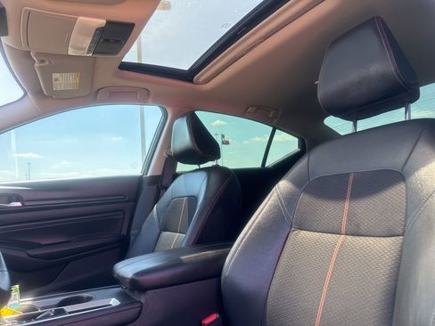 Certified 2021 Nissan Altima 2.5 SR w/ SR Premium Package image 35