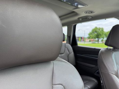 Used 2022 Kia Telluride SX w/ Towing Package AWD/4WD image 29