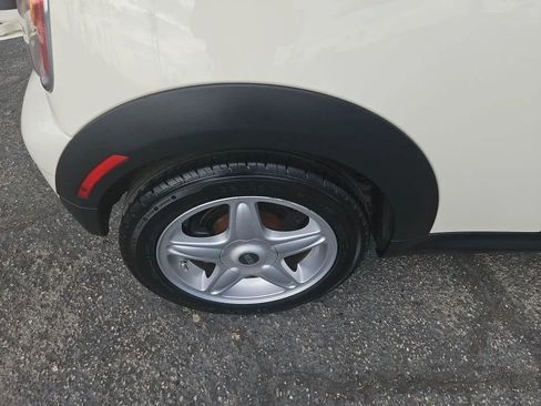 Used 2010 MINI Cooper Convertible image 43