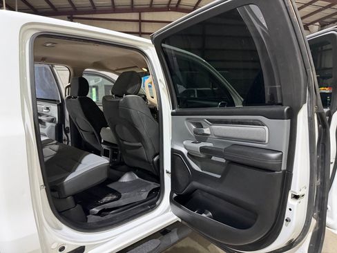 Used 2019 RAM 1500 Big Horn RWD image 20