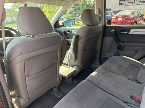 Used 2011 Honda CR-V SE image 17
