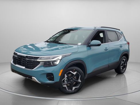 New 2026 Kia Seltos EX image 2
