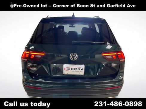 Used 2019 Volkswagen Tiguan SE w/ Panoramic Sunroof Package AWD/4WD image 4
