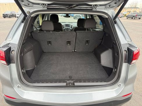 Used 2024 Chevrolet Equinox LT image 20