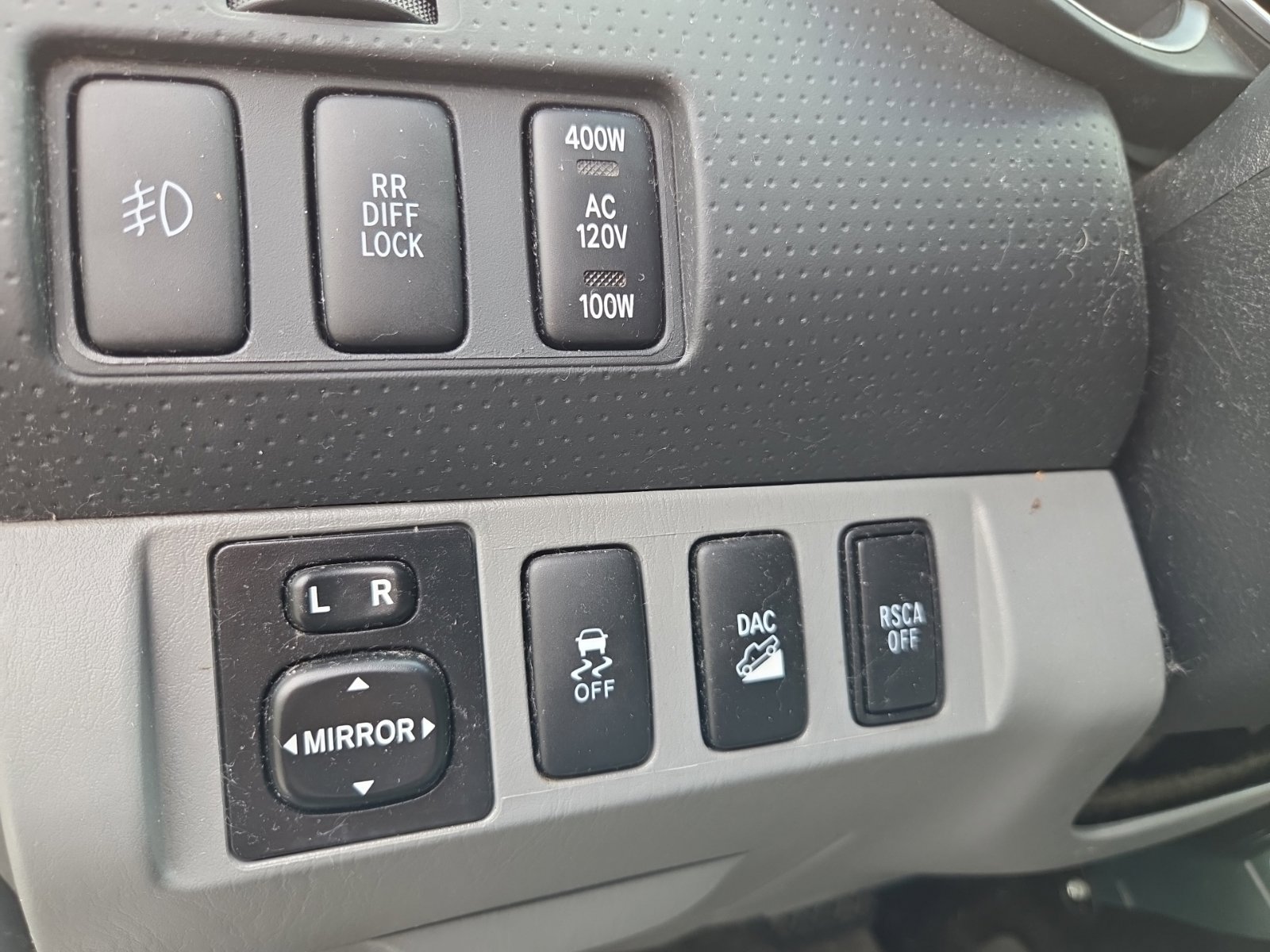 Used 2014 Toyota Tacoma 4x4 Double Cab w/ TRD Off-Road Package image 17