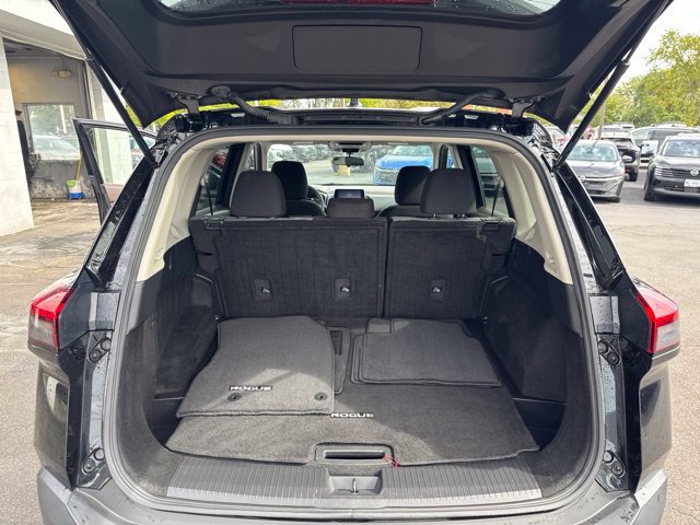 Used 2023 Nissan Rogue SV AWD/4WD image 21