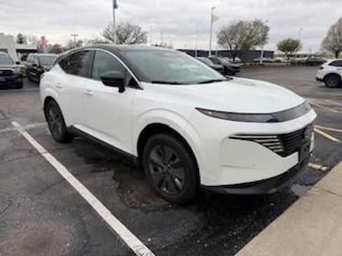 Used 2025 Nissan Murano SL image 1