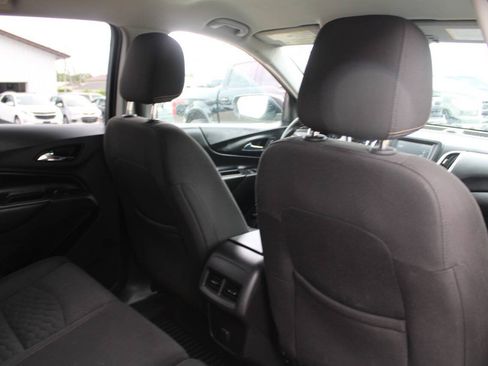 Used 2018 Chevrolet Equinox LT AWD/4WD image 10