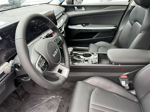 New 2026 Kia K5 EX image 8