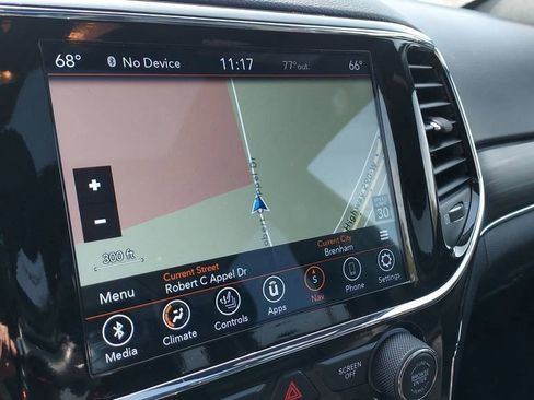 Used 2022 Jeep Grand Cherokee Limited image 14