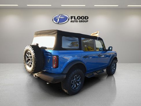 Used 2023 Ford Bronco Badlands image 4