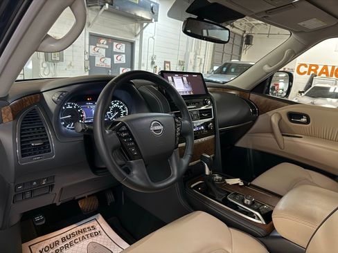 Used 2024 Nissan Armada SL w/ Captain's Chairs Package image 20