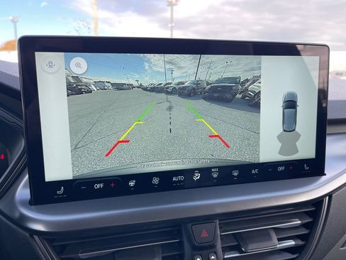 New 2026 Ford Escape SE image 9