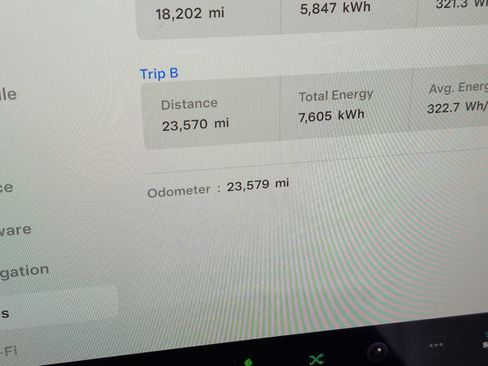 Used 2021 Tesla Model S Plaid image 22