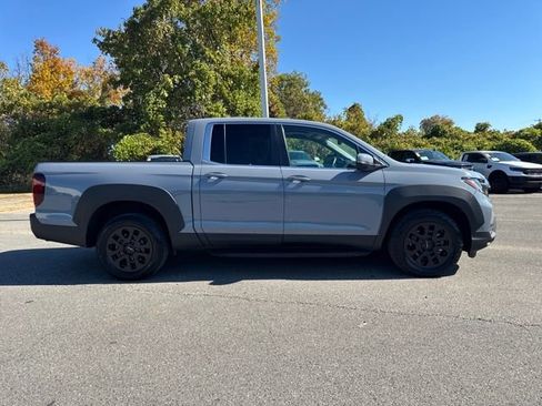 Used 2023 Honda Ridgeline RTL image 6