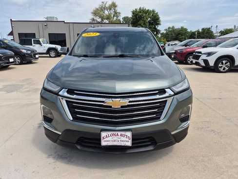 Used 2023 Chevrolet Traverse LT w/ LPO, Floor Liner Package AWD/4WD image 3