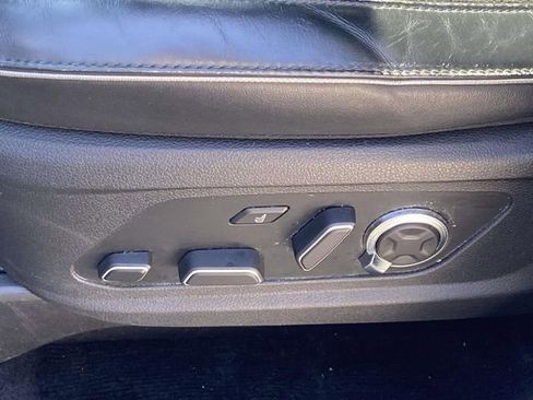 Used 2024 Hyundai Palisade Calligraphy image 16