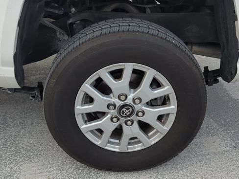 Used 2024 Toyota Tacoma SR image 6