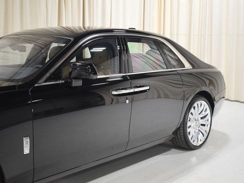 New 2026 Rolls-Royce Ghost AWD/4WD image 5