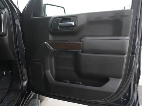 Used 2020 GMC Sierra 1500 SLT w/ SLT Premium Package AWD/4WD image 9
