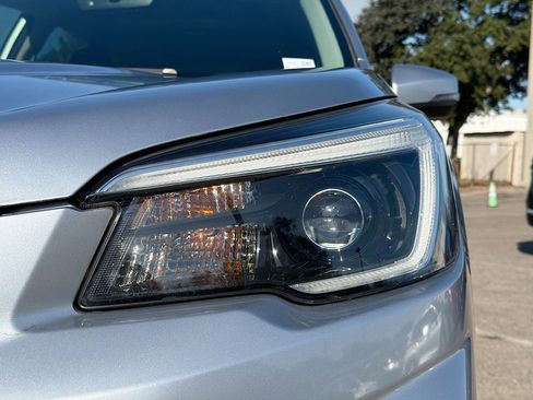 Used 2021 Subaru Forester Sport image 9