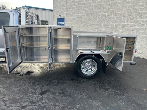 New 2026 Ford F550 4x4 Supercab Super Duty w/ XLT Value Package image 25