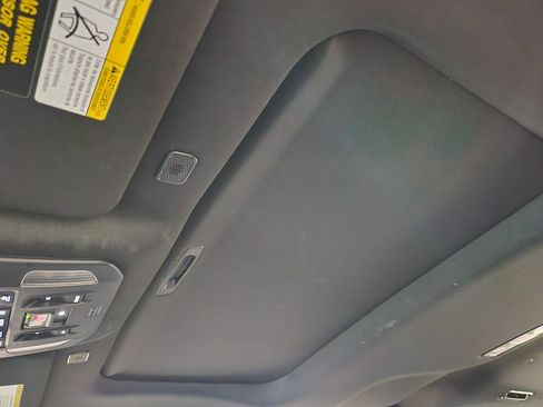 Used 2023 Toyota Highlander XSE FWD image 45