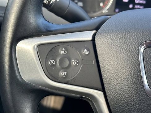 Used 2023 GMC Acadia SLT image 22