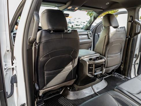 Used 2020 RAM 1500 Big Horn image 35