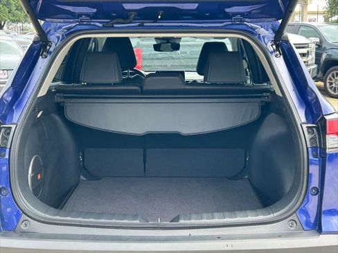 Certified 2025 Toyota Corolla Cross XLE w/ Convenience Package FWD image 15