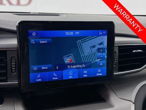 Certified 2022 Ford Explorer XLT w/ Equipment Group 202A AWD/4WD image 13