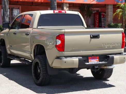 Used 2017 Toyota Tundra SR5 w/ SR5 Upgrade Package RWD image 6