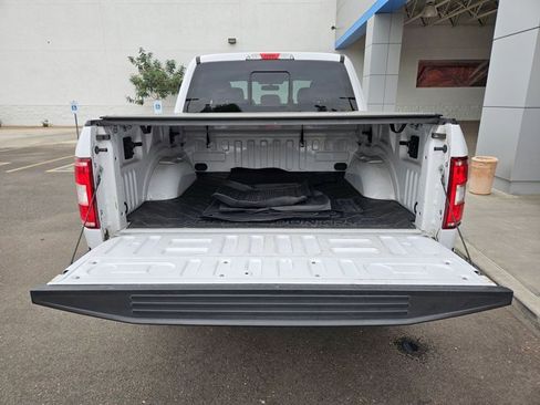 Used 2018 Ford F150 XLT w/ Equipment Group 302A Luxury AWD/4WD image 6