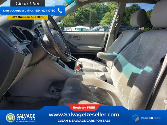 Used 2005 Toyota Highlander 2WD image 9