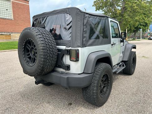 Used 2007 Jeep Wrangler X AWD/4WD image 4